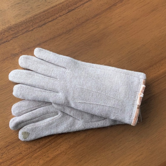 Luxury Cashmere Merino Wool Gloves Classic Beige Driving Winter mittens with bow - Picture 8 of 12